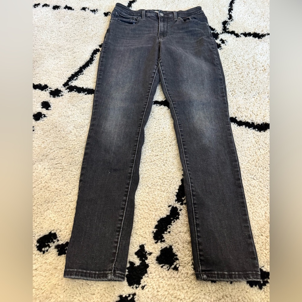 Levi's Waterless 721 High Rise Skinny Black Jeans